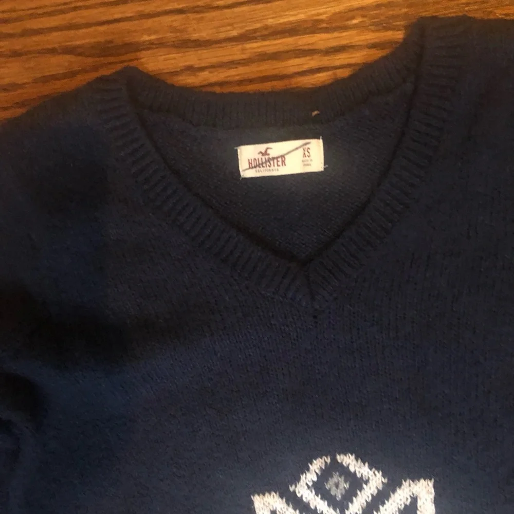 Hollister sweater women’s size XS